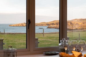 Interior - Bron Wendon: Seaside 3-Bed Home in Cemaes Bay | Managed by Anglesey Holiday Lettings (Cemaes Bay)