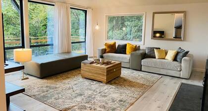 Contemporary 3bedroom / 2 bathroom house close to UO