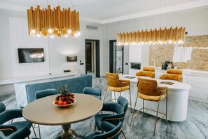 Luxury Suite | Living area | TV - Rixos Turkistan (Turkestan)