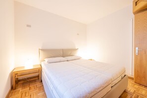 2 bedrooms, WiFi