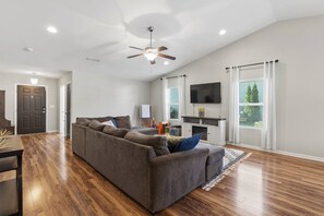 TV, fireplace, DVD player