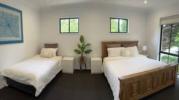 1 bedroom, iron/ironing board, travel crib, free WiFi