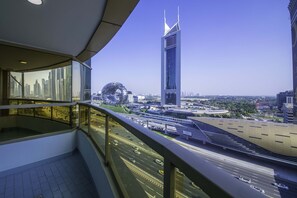 Apartment, 3 Bedrooms | Exterior - Maison Privee - Millennium Executive Tower (Dubai)