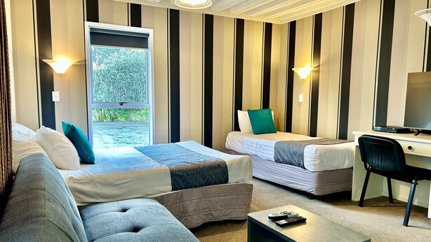 Appartement Familial (Ground Floor) | Bureau, fer et planche à repasser, Wi-Fi gratuit, draps fournis