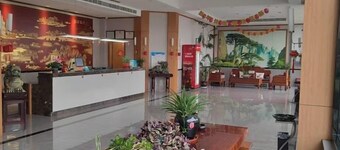 Wanshun Hotel (Yangtai Airport)