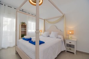 3 bedrooms, iron/ironing board, WiFi, bed sheets - Wonderful and cheerful apartment in Javea, Costa Blanca, Spain for 6 persons (Javea)