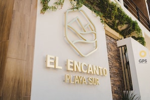 Exterior detail - 5 min de  plaza machado y playa by Gpsrentas (Mazatlán)