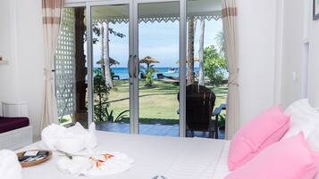 Beachfront Villa with Sea View