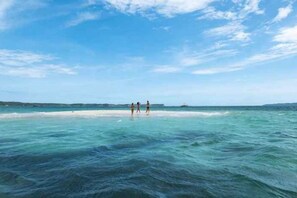 Unclassified image, 2 of 25, button - Innit Lombok (Pemongkong)