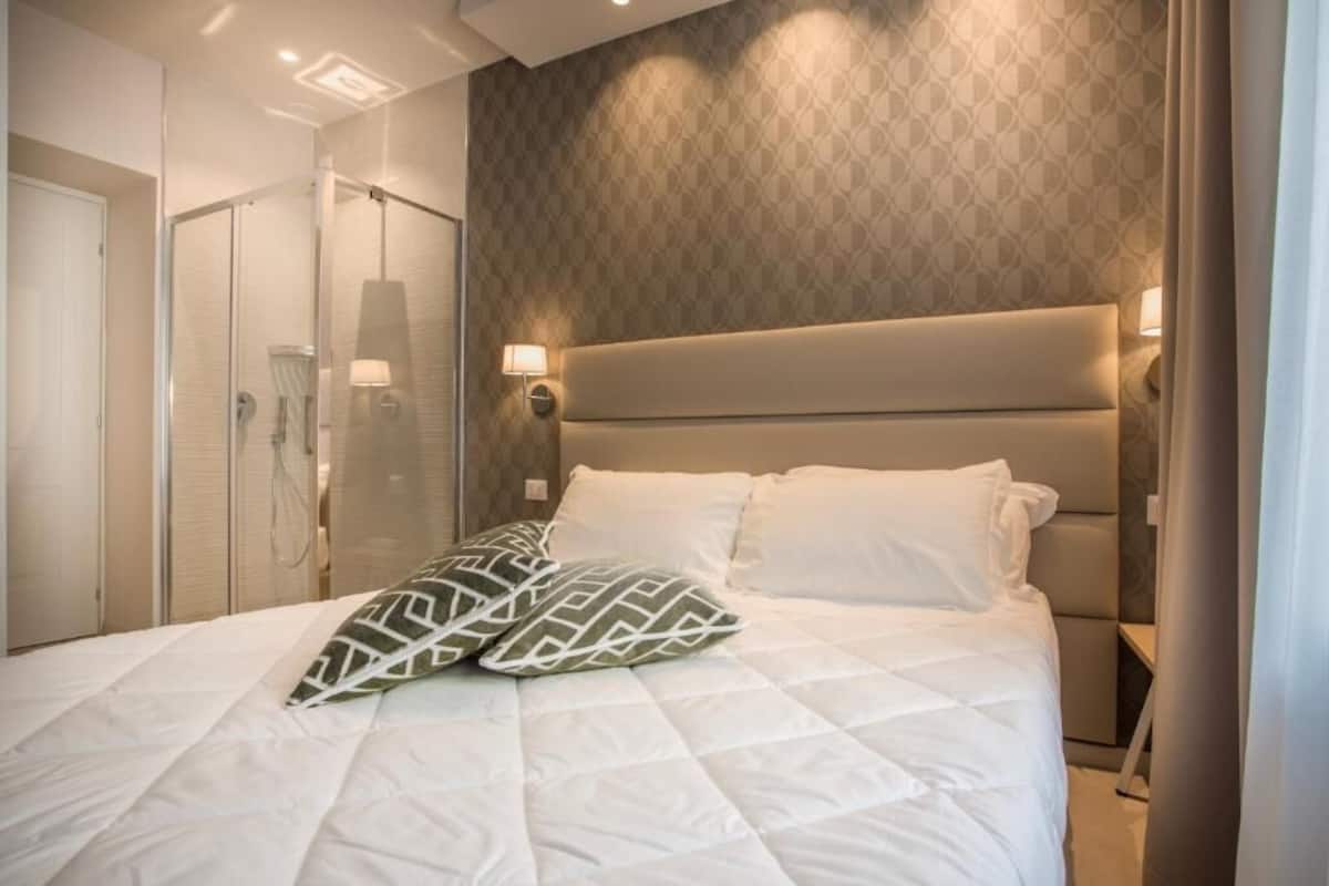 Literie de qualité supérieure, couette en duvet d'oie