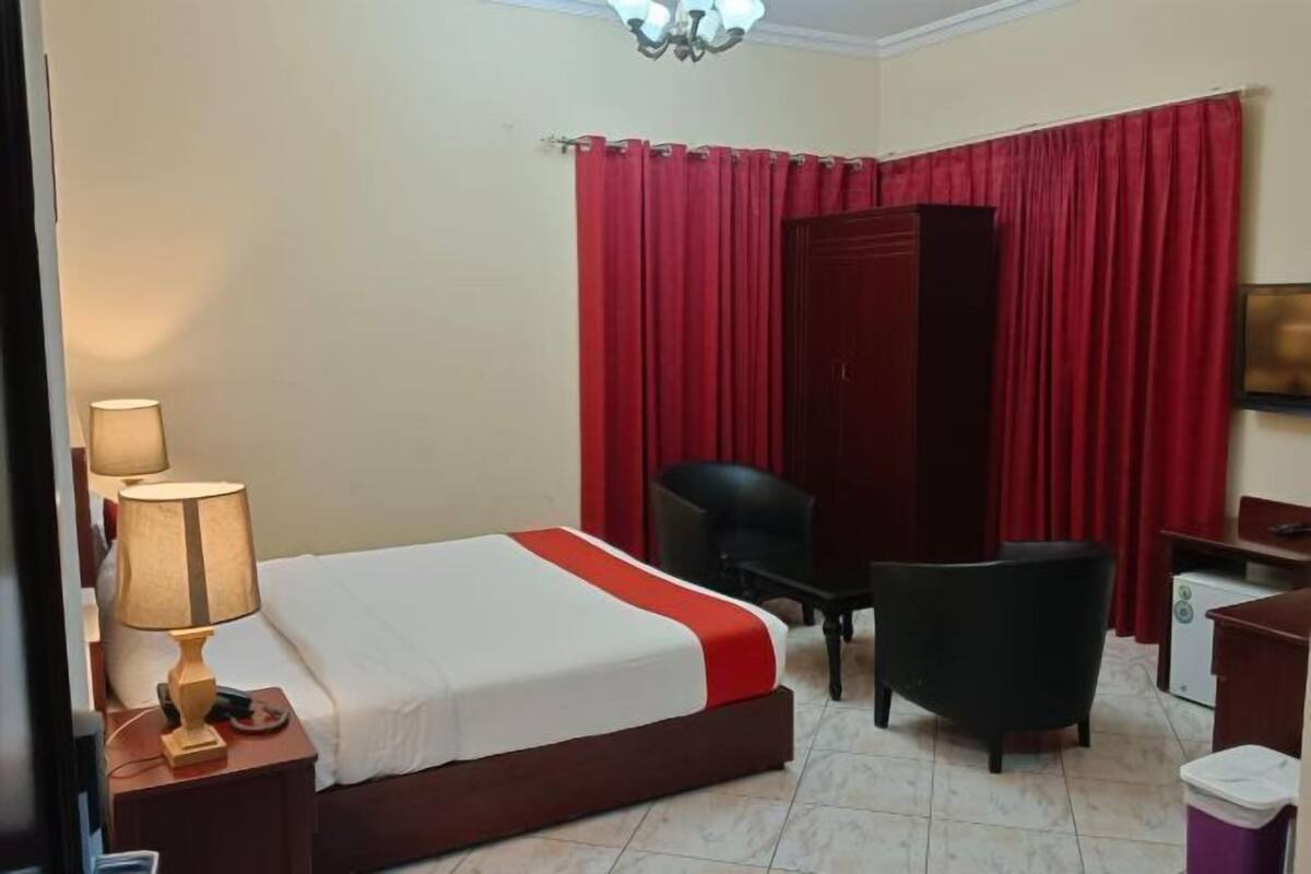 Premium bedding, free WiFi, bed sheets