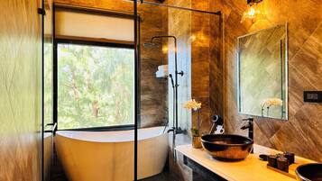 Chambre Quadruple Deluxe | Salle de bain