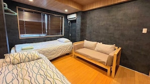 Unclassified image, 2 of 30, button - Ikebukuro, cafe style, 2LDK, detached house, 2 shower rooms, 2 toilets (豊島区)