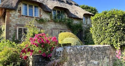Little Vintners by inspirestays.com - a cottage that sleeps 2 guests in 1 bedroom