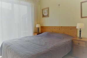 1 Schlafzimmer, Bügeleisen/Bügelbrett, kostenloses WLAN