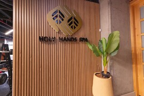 Interior - Go Living 1406 · 14th floor Modern Loft with AC, GYM and co-work (Medellín)