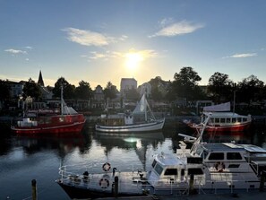 Marina - Apartment directly on the beach, sea & promenade (Rostock)