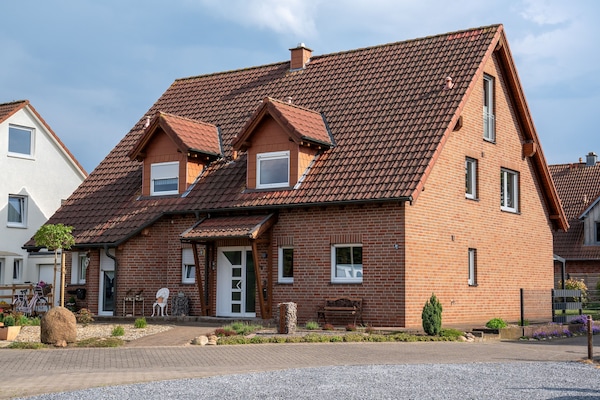 Unterkunft mit PKW Stellplatz