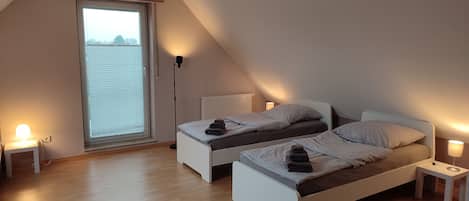 1 bedroom, travel cot, free WiFi, bed sheets
