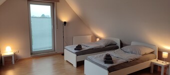 Ferienwohnung Morgenstern 85 qm auf 2 Etagen mit Loggia in ruhiger Lage