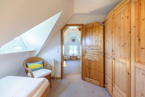 3 Schlafzimmer, Reisekinderbett, kostenloses WLAN