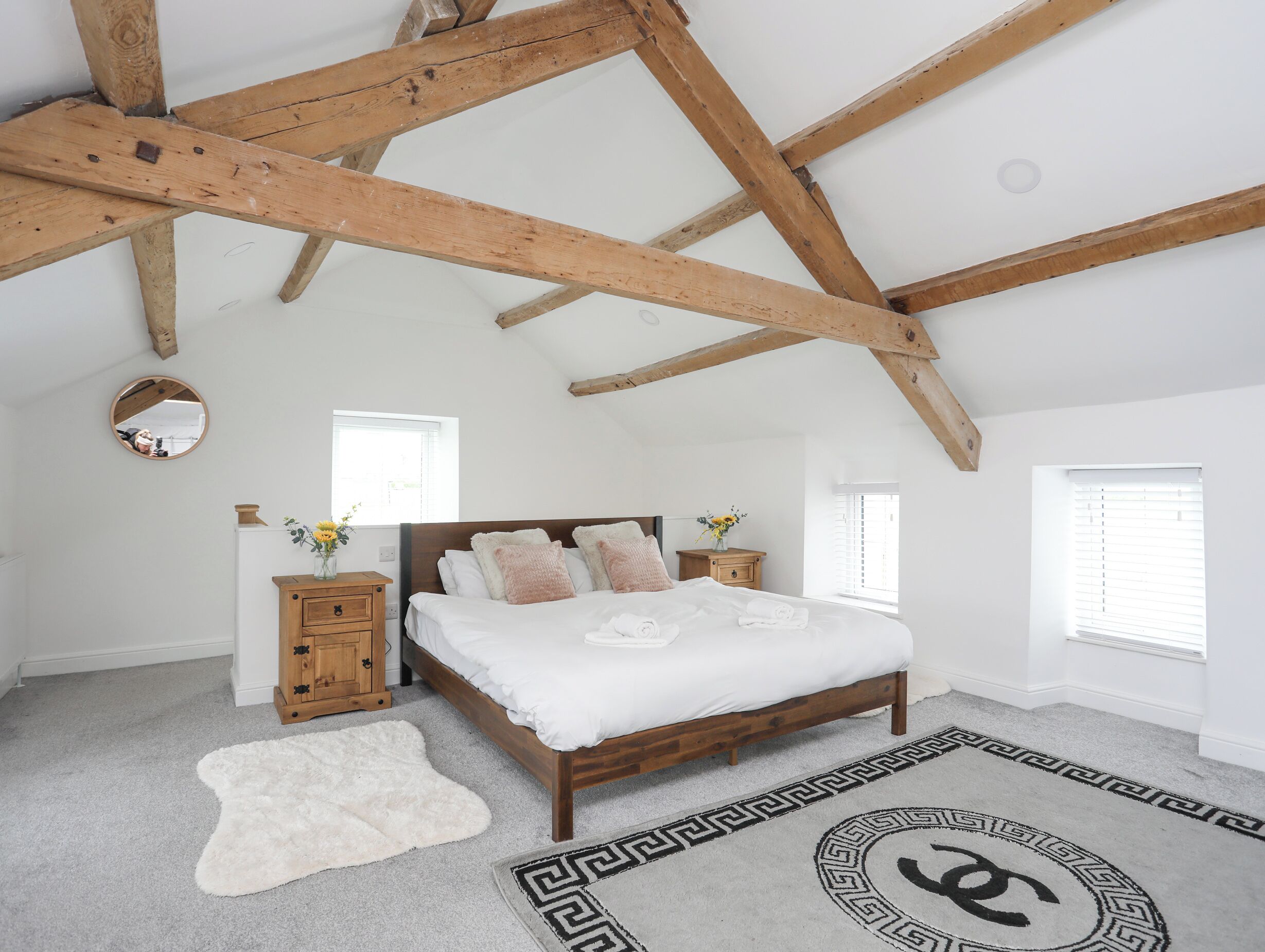 Cottage | 2 bedrooms, individually decorated, individually furnished, free WiFi