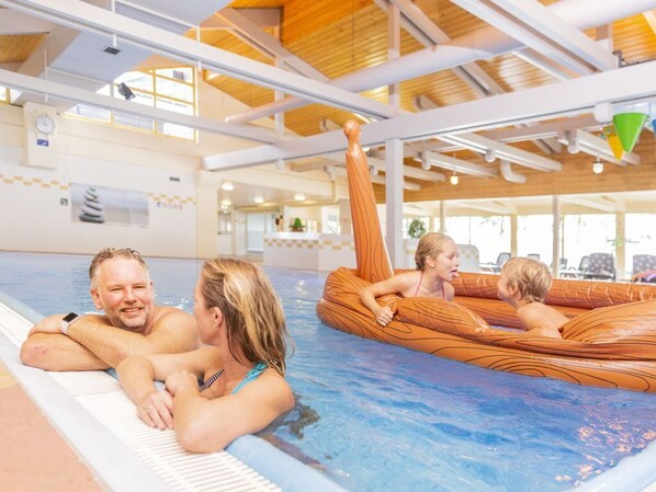 Piscine couverte