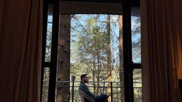 Zenith Luxury Cottage | Ban công