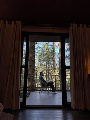 Zenith Luxury Cottage | 阳台