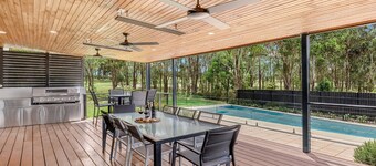 CLUBHOUSE POKOLBIN - THE VINTAGE HOLIDAY HOUSES