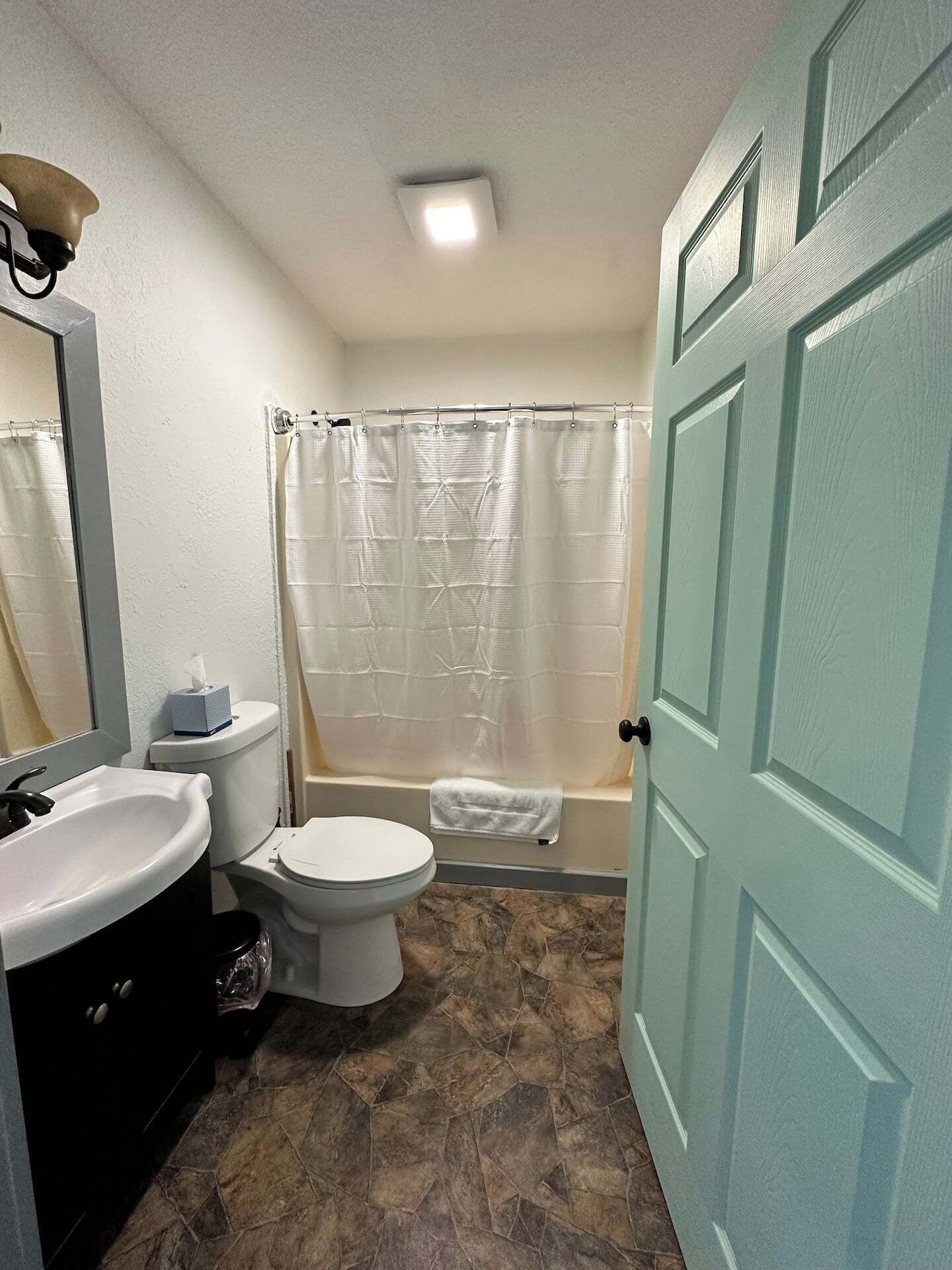 Hair dryer, towels
