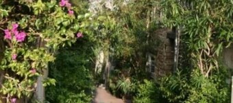 Spacious loft - heart typical Antibes Old Town -100 m sea&ramparts- all by foot