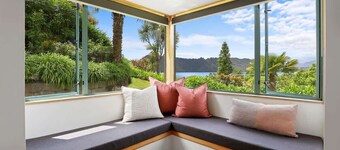 Millar's Hideaway | Super Cute + Great Lake Views