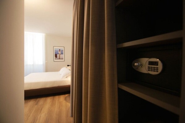 Imagen sin descripción, 1 de 31, botón