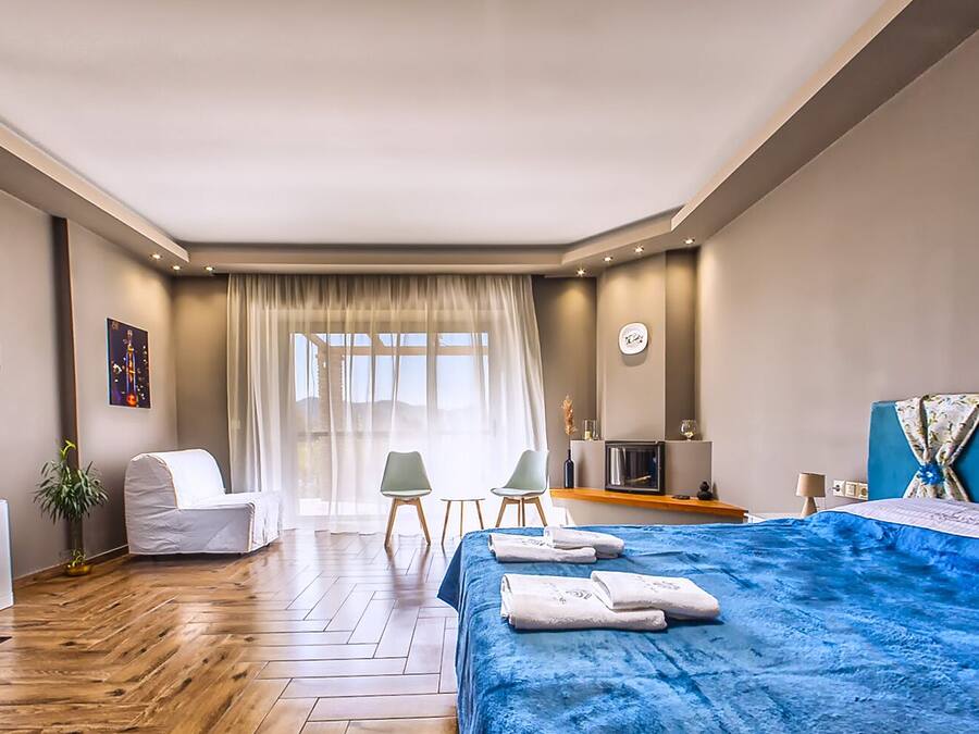 Phòng Suite Deluxe | Trang trí khác biệt, trang bị nội thất với thiết kế riêng biệt