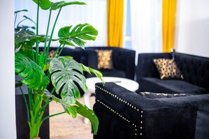 Deluxe-Suite, 3 Schlafzimmer | Wohnbereich
