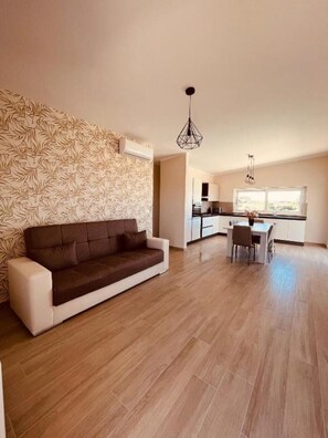 TV - Villa Lombardo Luxury (Balestrate)