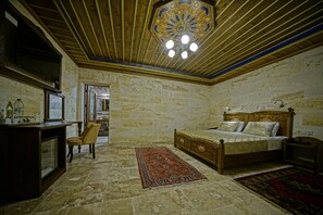 Standard Double or Twin Room | Minibar, iron/ironing board, free WiFi, bed sheets - Zultanite Cappadocia Hotel (Avanos)