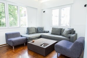 Luxury Apartment | Living area - Deluxe Apt. in the Heart of Kolonaki (Athens)