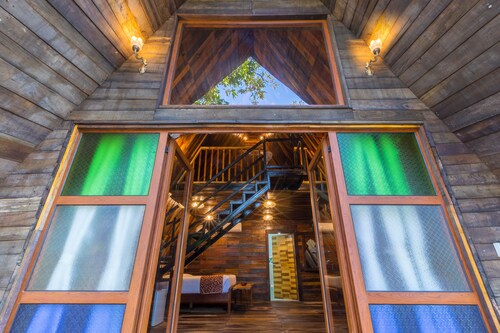 Sterling Padam Pench