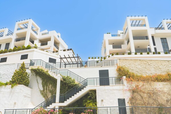 Apartamento Con Magnificas Vistas - Benahavís