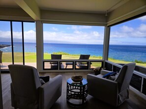 Interior - Oceanfront Luxury Villa | Sweeping 180° Views - Walk to Beach (Lahaina)
