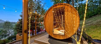 1st in Sugar - 3 suites, pet friendly, hot tub, fire pit