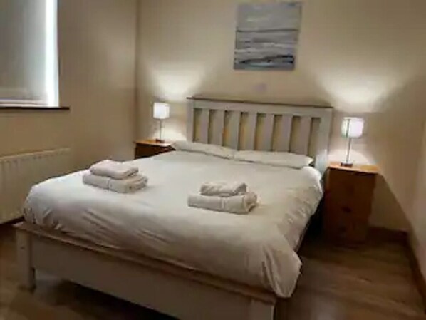 5 bedrooms, iron/ironing board, travel cot, free WiFi