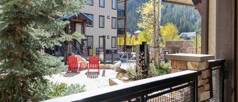 コンドミニアム 1 ベッドルーム | 施設の敷地