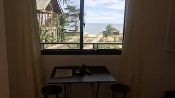 Individually furnished, free WiFi, bed sheets