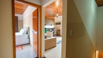 Apartment | Free WiFi, bed sheets