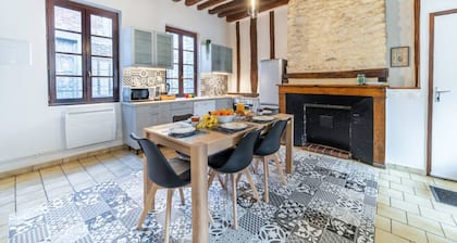 In the heart of Joigny 5 sleeps