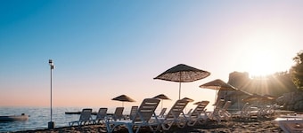 Deniz Otel