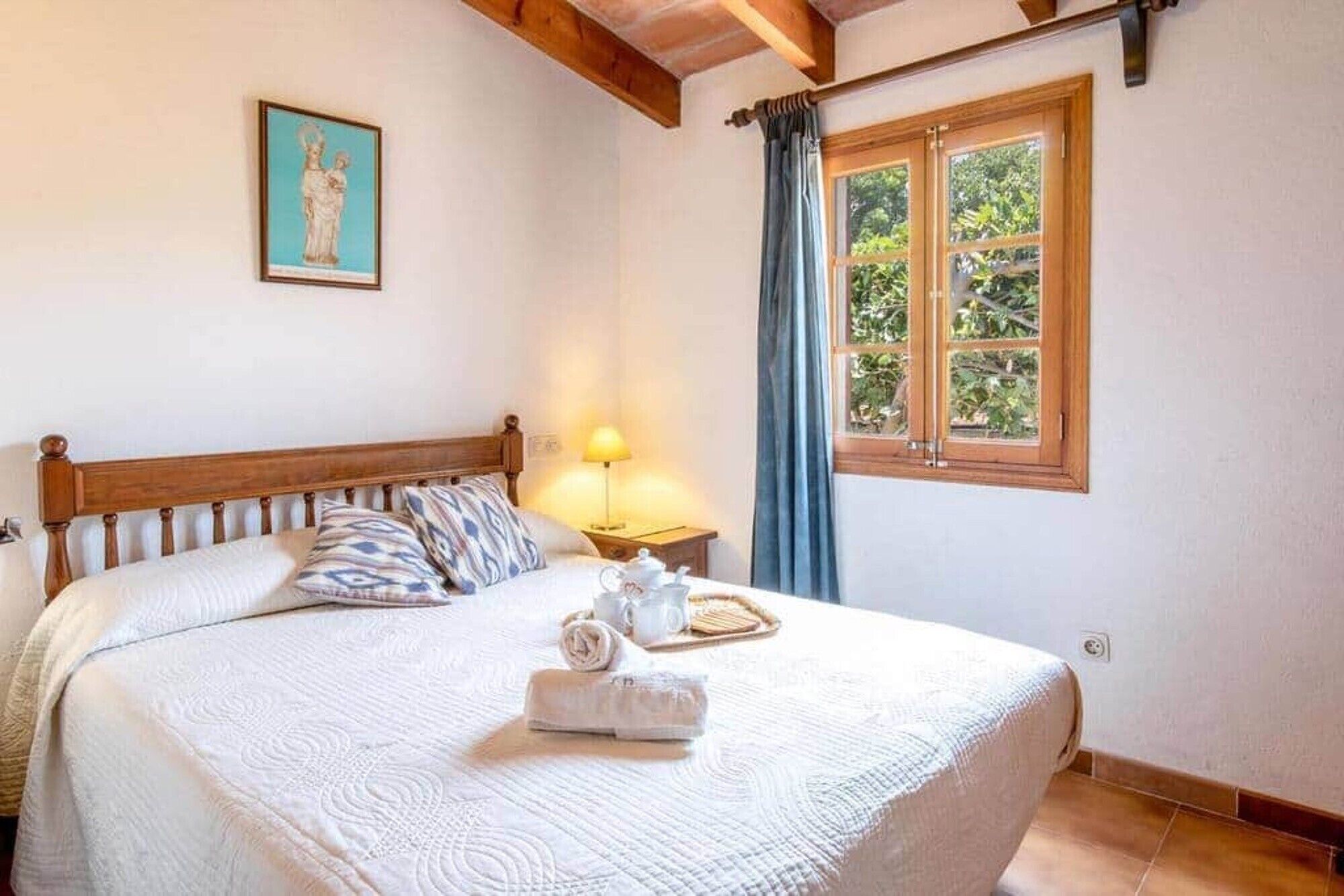 4 bedrooms, free WiFi, bed sheets